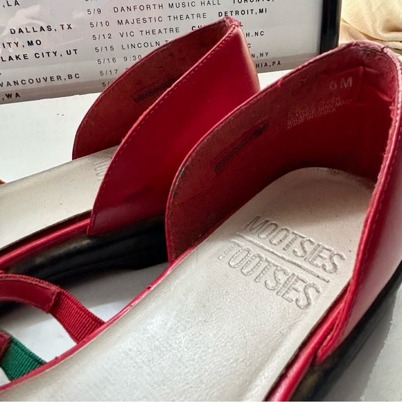 Mootsie Tootsies Rainbow Sandals - Picture 2 of 5